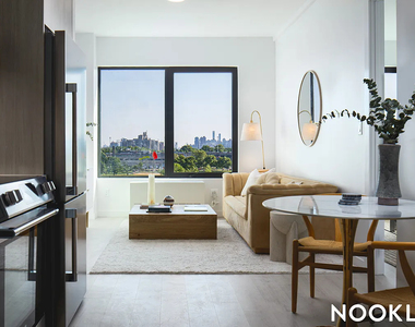 138 Bruckner Boulevard - Photo Thumbnail 3