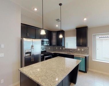 804 Kerconell Road - Photo Thumbnail 7