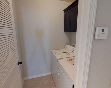 804 Kerconell Road - Photo Thumbnail 10
