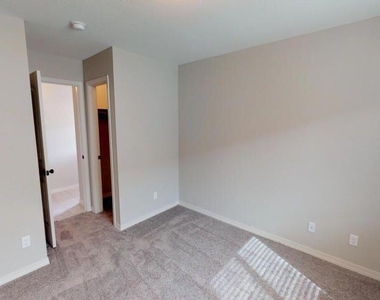 804 Kerconell Road - Photo Thumbnail 15