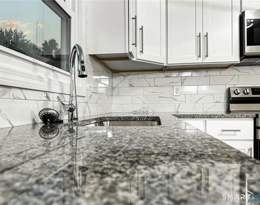 7 Palmer Circle - Photo Thumbnail 9