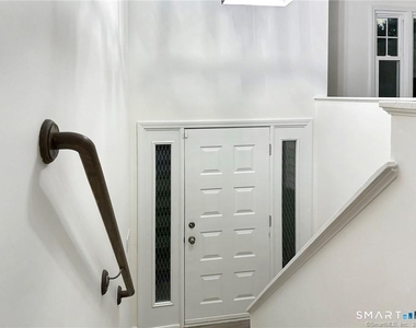 7 Palmer Circle - Photo Thumbnail 1