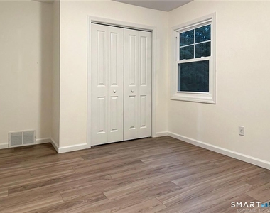 7 Palmer Circle - Photo Thumbnail 19