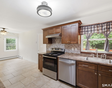 17 Sherman Road - Photo Thumbnail 11