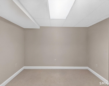 7 Essex Court - Photo Thumbnail 36