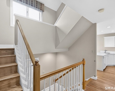 7 Essex Court - Photo Thumbnail 19