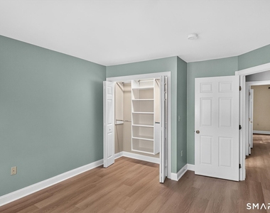 7 Essex Court - Photo Thumbnail 33