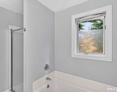7 Essex Court - Photo Thumbnail 27