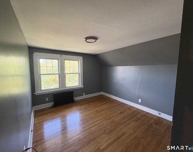 319 Sherman Avenue - Photo Thumbnail 1