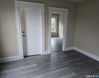 194 North Street - Photo Thumbnail 4