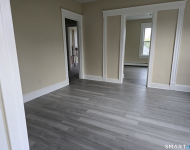 194 North Street - Photo Thumbnail 2