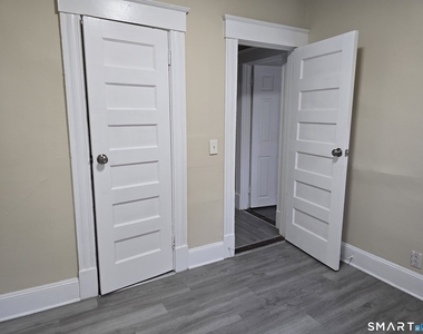 194 North Street - Photo Thumbnail 14