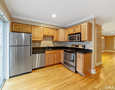 85 Camp Avenue - Photo Thumbnail 9