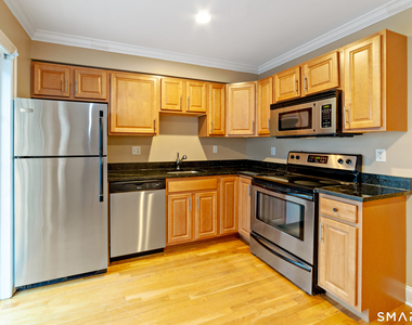 85 Camp Avenue - Photo Thumbnail 10