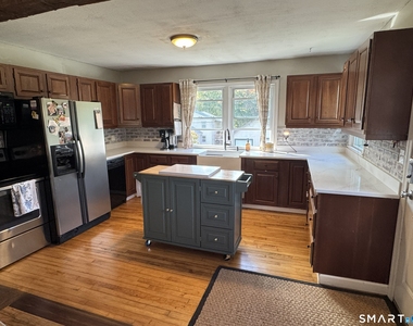 4 Oak Ridge Drive - Photo Thumbnail 4