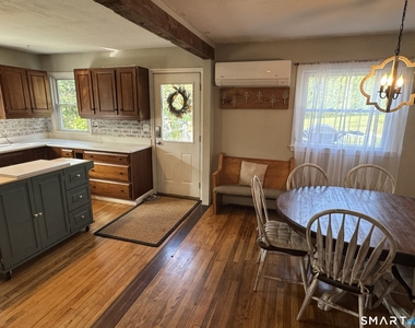 4 Oak Ridge Drive - Photo Thumbnail 3