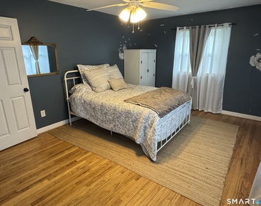 4 Oak Ridge Drive - Photo Thumbnail 14