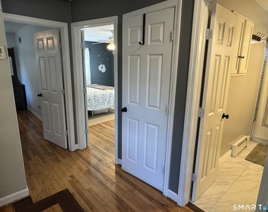 4 Oak Ridge Drive - Photo Thumbnail 13