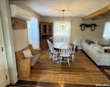4 Oak Ridge Drive - Photo Thumbnail 8