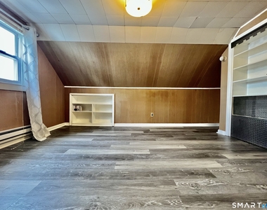 140 1/2 Stuart Avenue - Photo Thumbnail 9