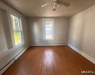 96 Burritt Street - Photo Thumbnail 4
