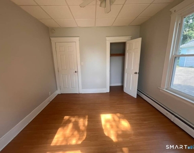 96 Burritt Street - Photo Thumbnail 14