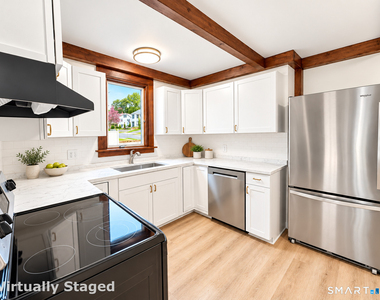 31 Mountain Street - Photo Thumbnail 3