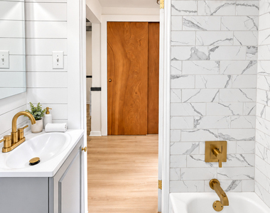 31 Mountain Street - Photo Thumbnail 8