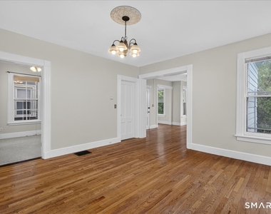 28 Edwards Street - Photo Thumbnail 3