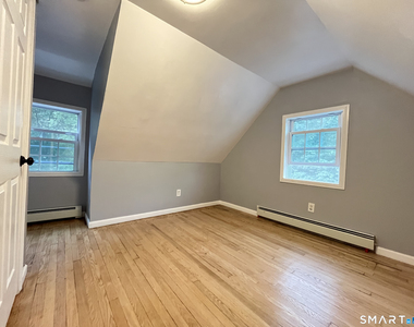80 Hickory Street - Photo Thumbnail 6