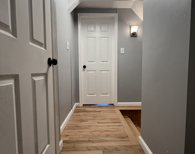 80 Hickory Street - Photo Thumbnail 8