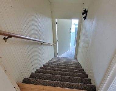 137 Kenney Street - Photo Thumbnail 14