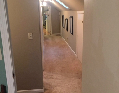 137 Kenney Street - Photo Thumbnail 10