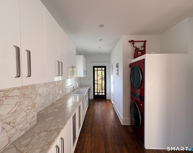 251 Mill Street - Photo Thumbnail 6