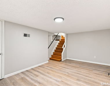 157 River Road - Photo Thumbnail 18