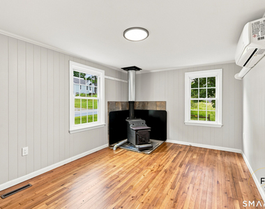 157 River Road - Photo Thumbnail 9