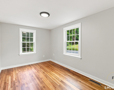 157 River Road - Photo Thumbnail 6