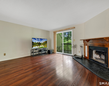 40 Foxon Hill Road - Photo Thumbnail 3