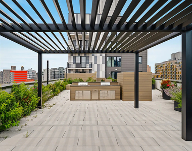 261 Grand Concourse - Photo Thumbnail 8