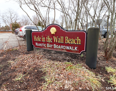 374 Main Street - Photo Thumbnail 19