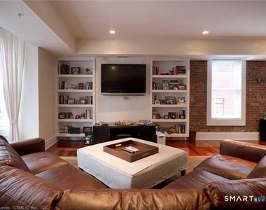 116 Crown Street - Photo Thumbnail 3