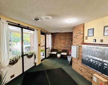126 Biruta Street - Photo Thumbnail 13