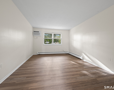100 Norton Park Road - Photo Thumbnail 10