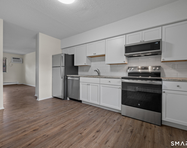 100 Norton Park Road - Photo Thumbnail 3