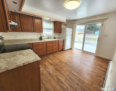 20 Victoria Road - Photo Thumbnail 9