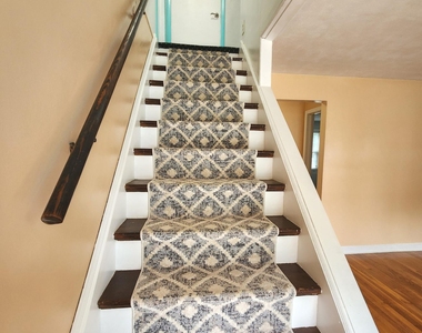 20 Victoria Road - Photo Thumbnail 13