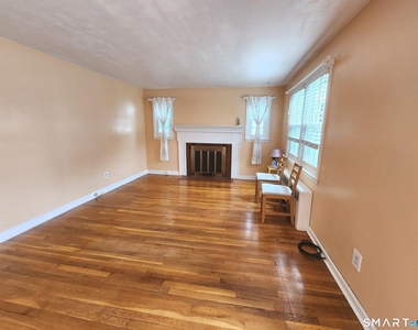20 Victoria Road - Photo Thumbnail 3