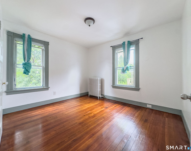 60 Morningside Avenue - Photo Thumbnail 15