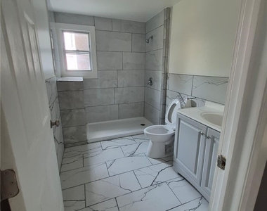 1385 5th Ave - Photo Thumbnail 18