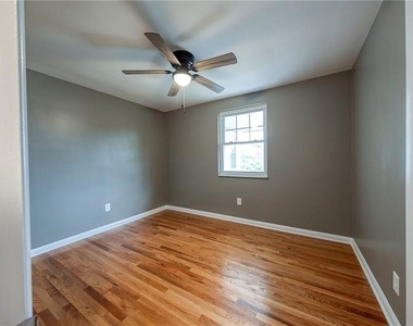 719 Cumberland Rd - Photo Thumbnail 23